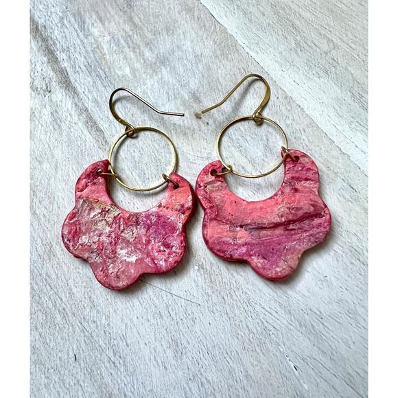 Earrings Statement Earrings Handcrafted Gold Pink Scalloped Arches - Picture 4 of 6